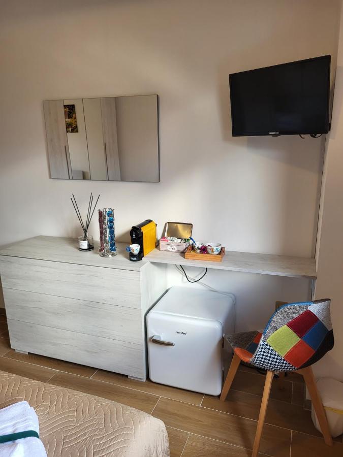 Di Gioia Home B&B Козенца Экстерьер фото